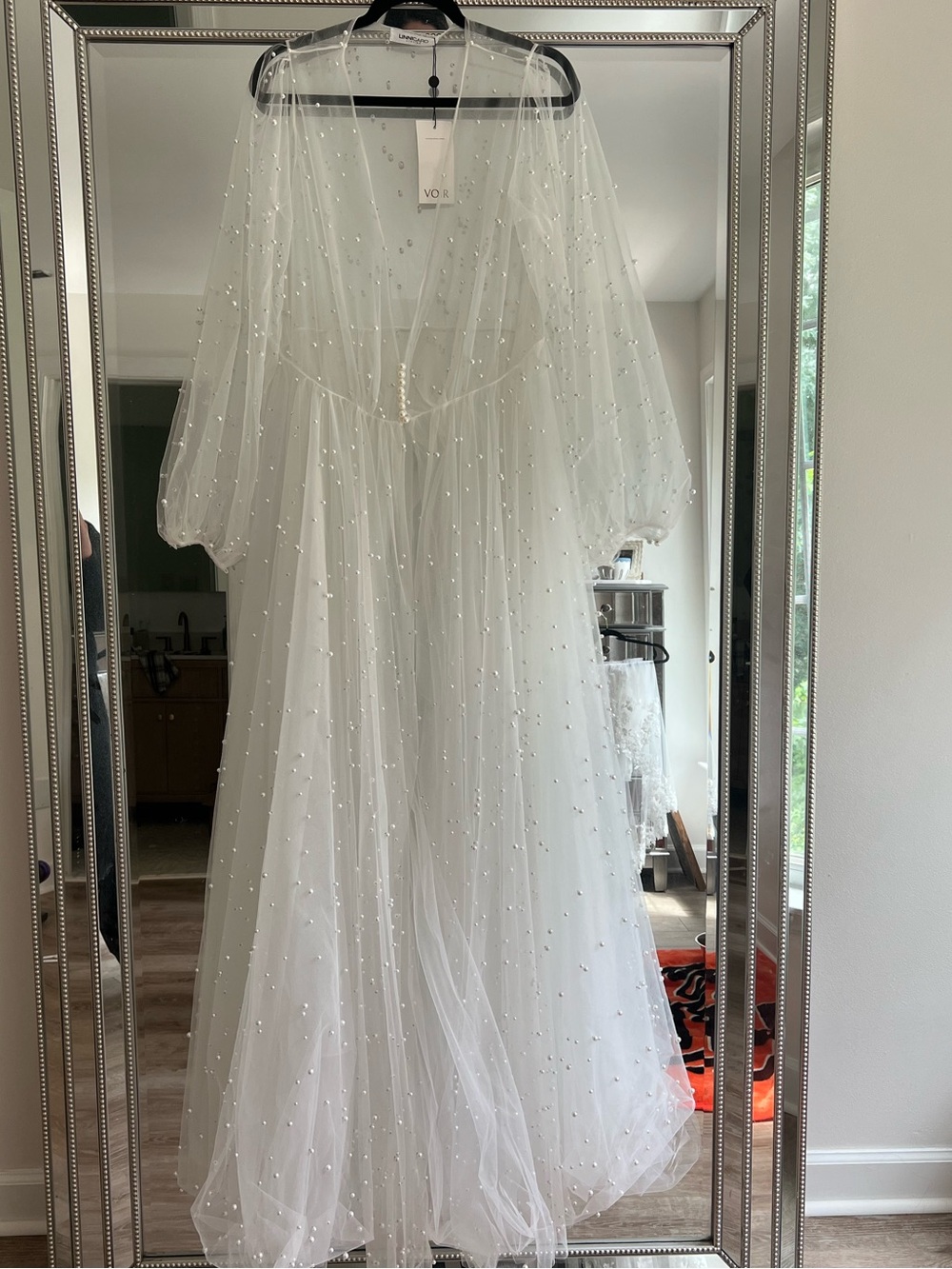 Voir bridal robe - Picture 6 of 13
